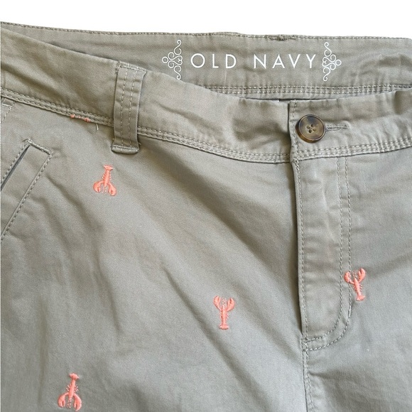 Old Navy Women’s Khaki Pants Size 16 Reg with Embroidered Coral Lobster Print - Picture 6 of 8